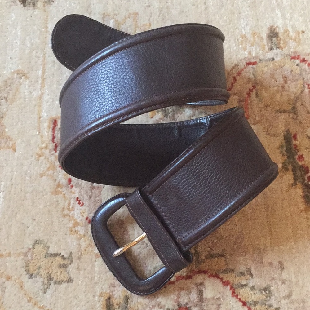 Donna Karan Brown Leather 2 3/4” wide curve Belt S